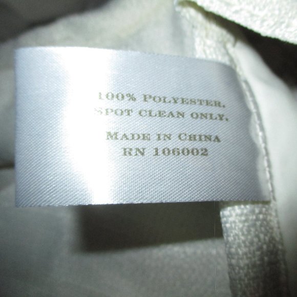 Super Plush Tree Skirt - Picture 10 of 10